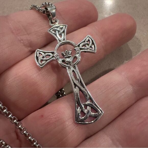 Sterling Silver Celtic Cross Necklace – 18” Chain - Picture 5 of 6